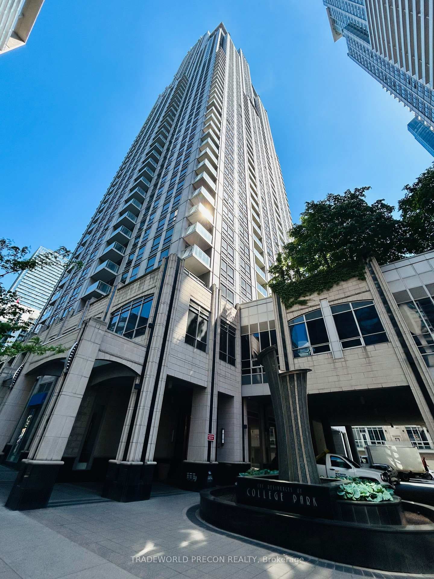 763 Bay Street Unit 2108, Toronto C01