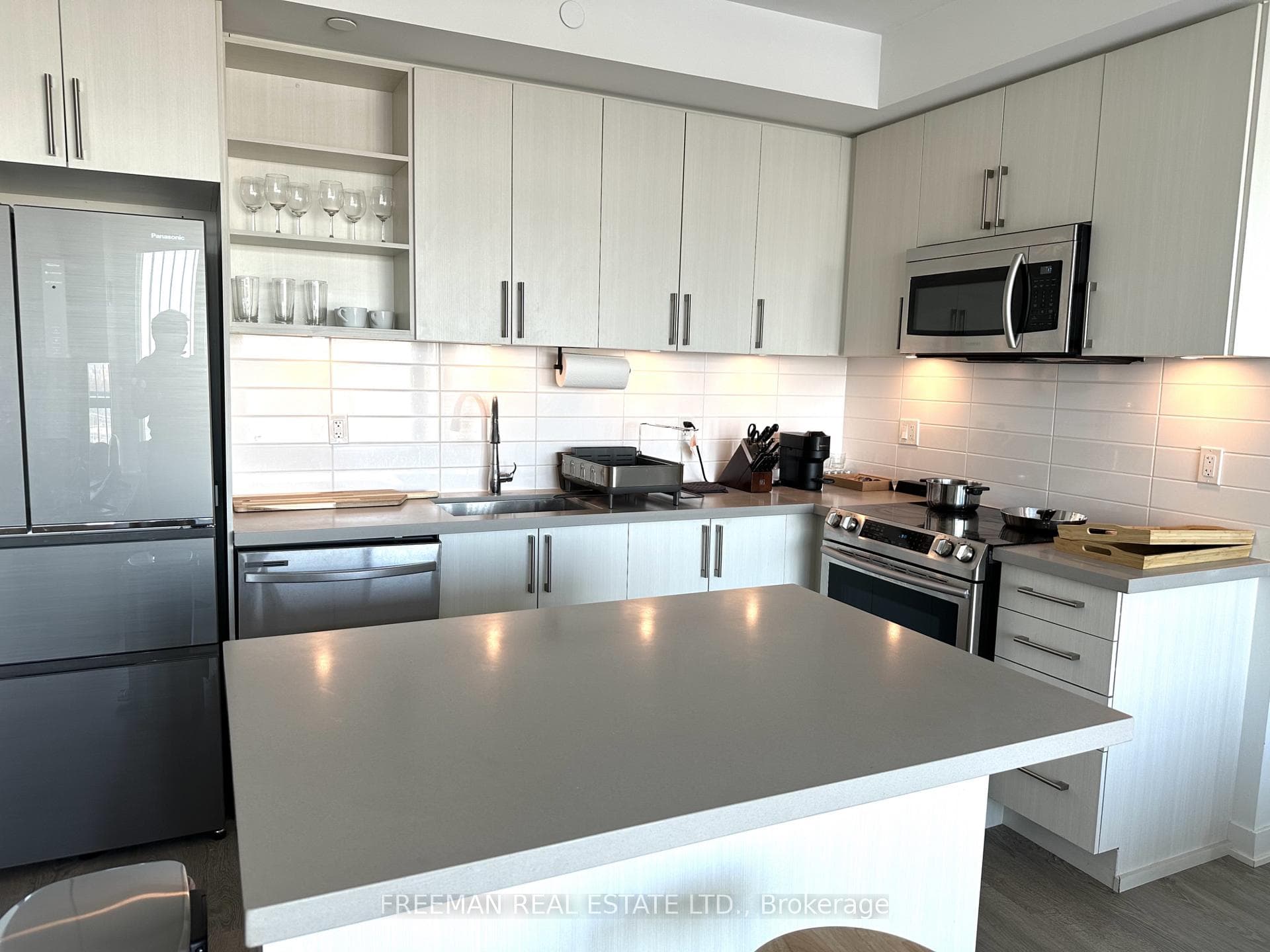 4699 Glen Erin Drive Unit 1509, Mississauga, ON L5M 2E5 - Photo 1