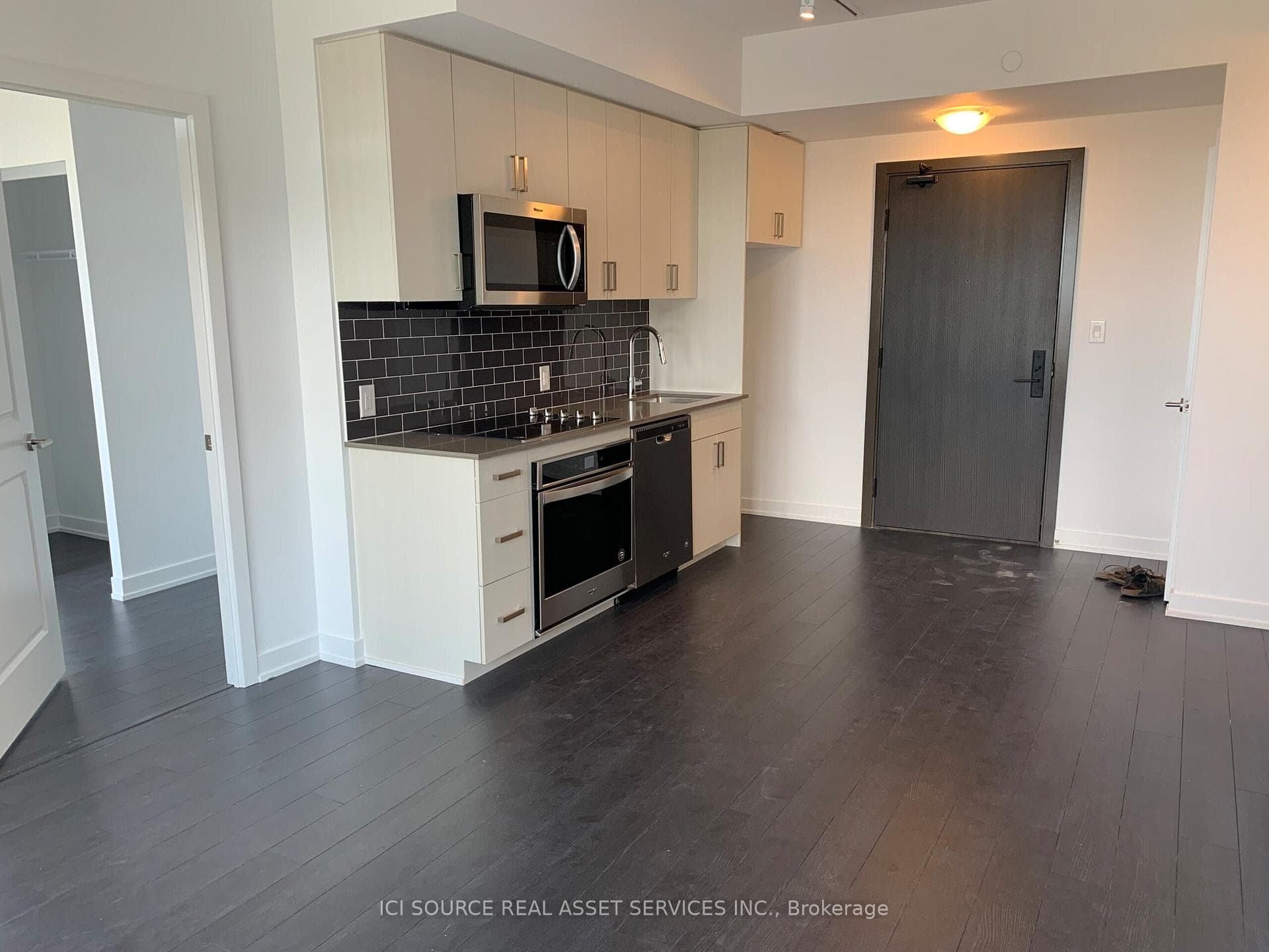 2799 Kingston Road Unit 707, Scarborough Town Centre, ON M1M 0E3 - Photo 1