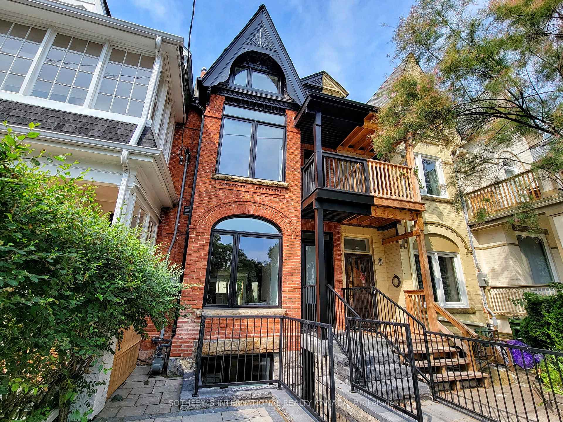 140 Beaconsfield Avenue Unit Lower, Downtown Toronto / Waterfront, ON M6J 3J6 - Photo 1