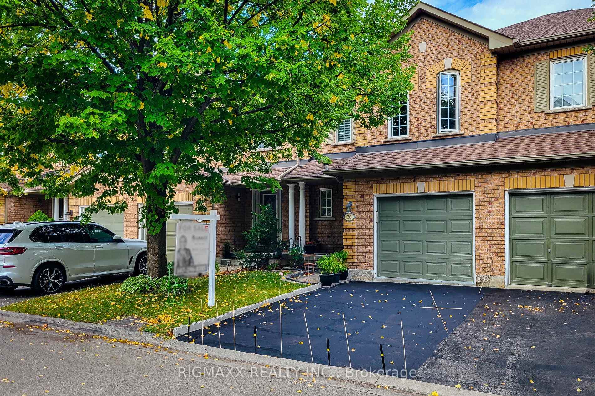 2871 Darien Road Unit 36, Burlington, ON L7M 4R6 - Photo 1