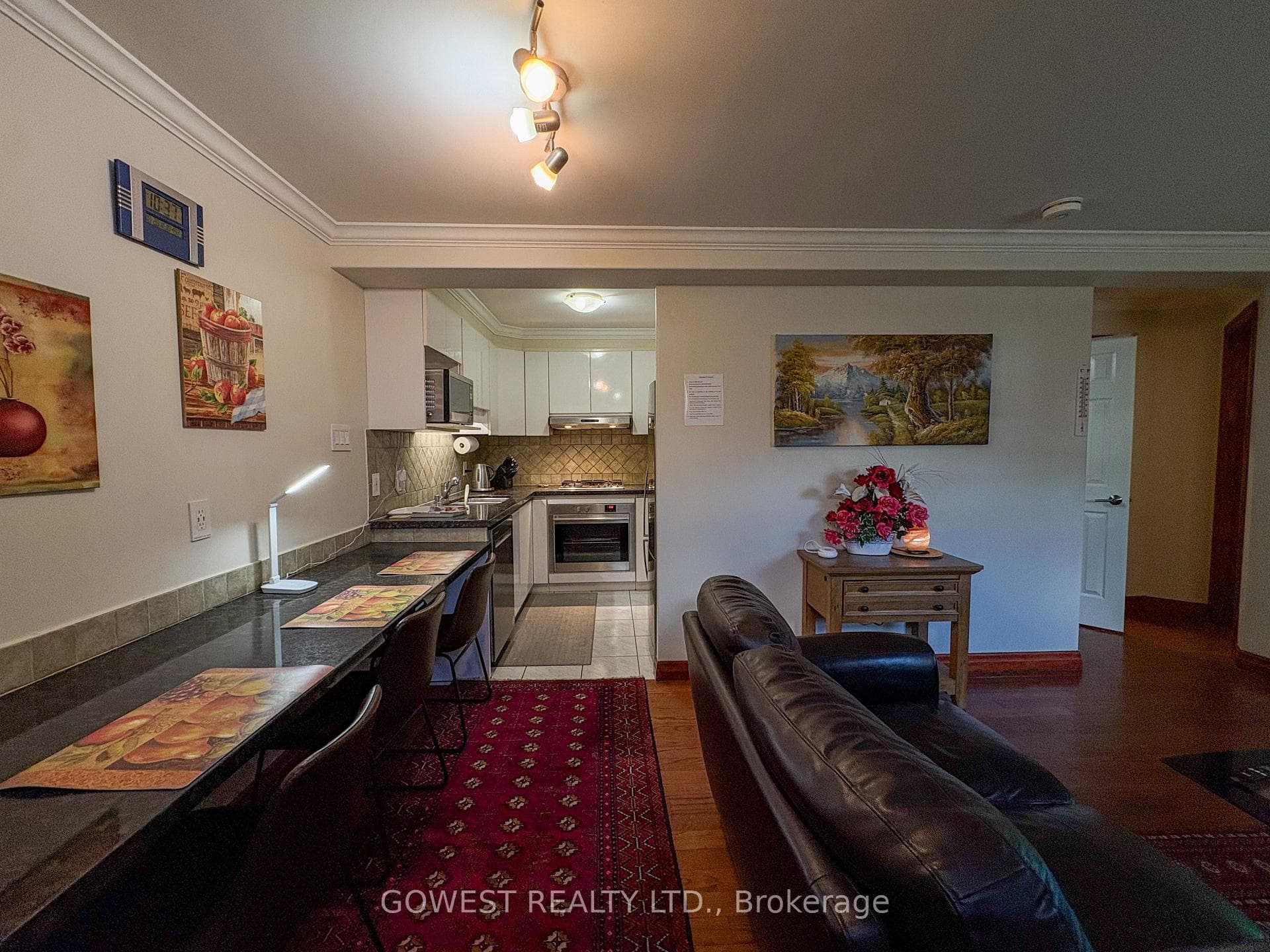 20 Glen Gordon Road Unit 4, Bloor West Village / Swansea, ON M6P 1B8 - Photo 1