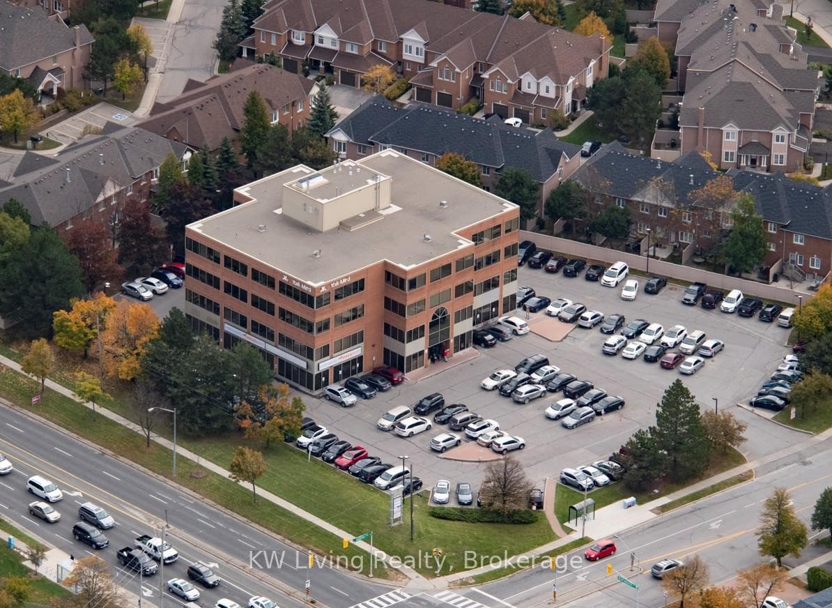 250 Harding Boulevard Unit B02, Richmond Hill, ON L4C 9M7 - Photo 1