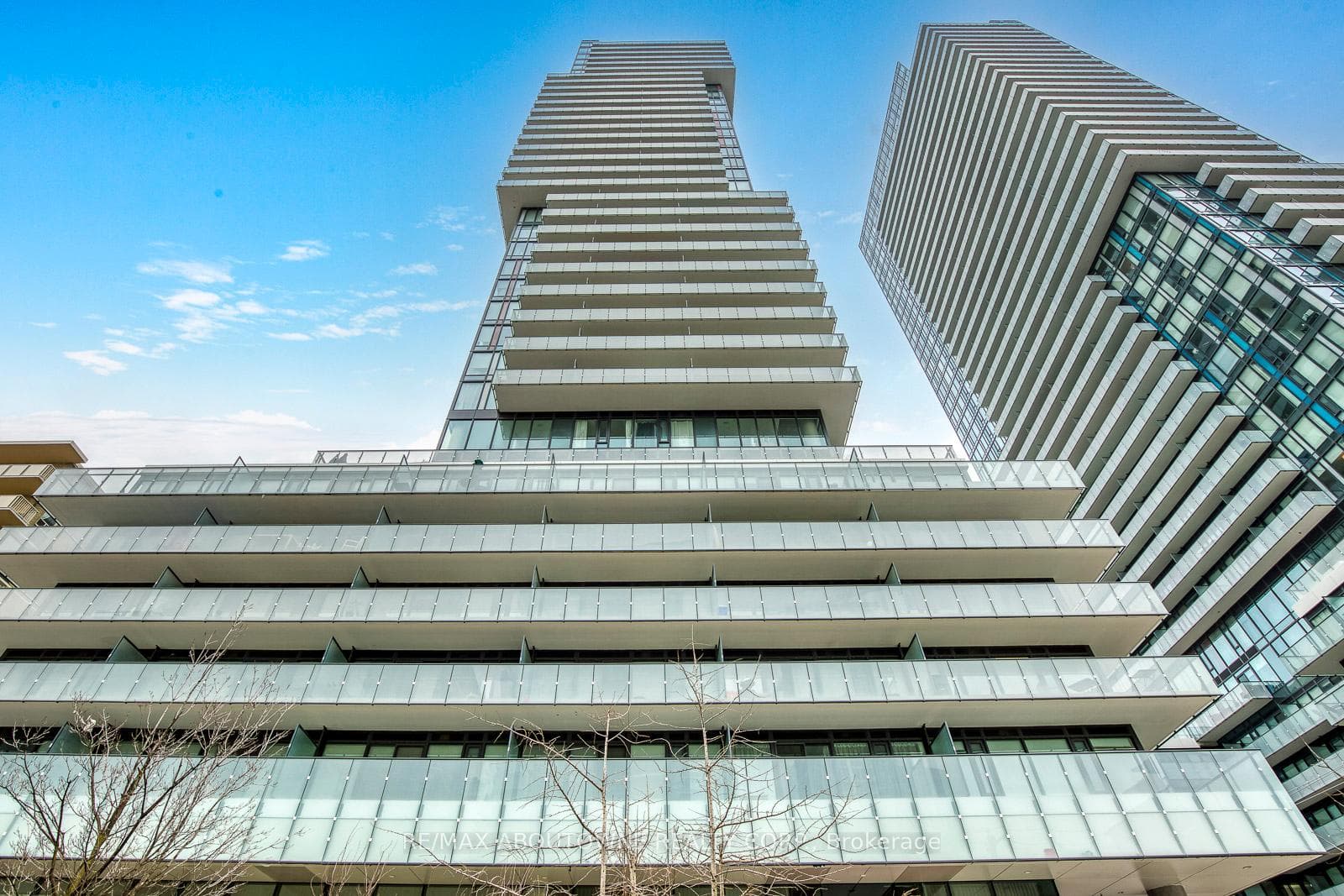 185 Roehampton Avenue Unit 902, Toronto C10