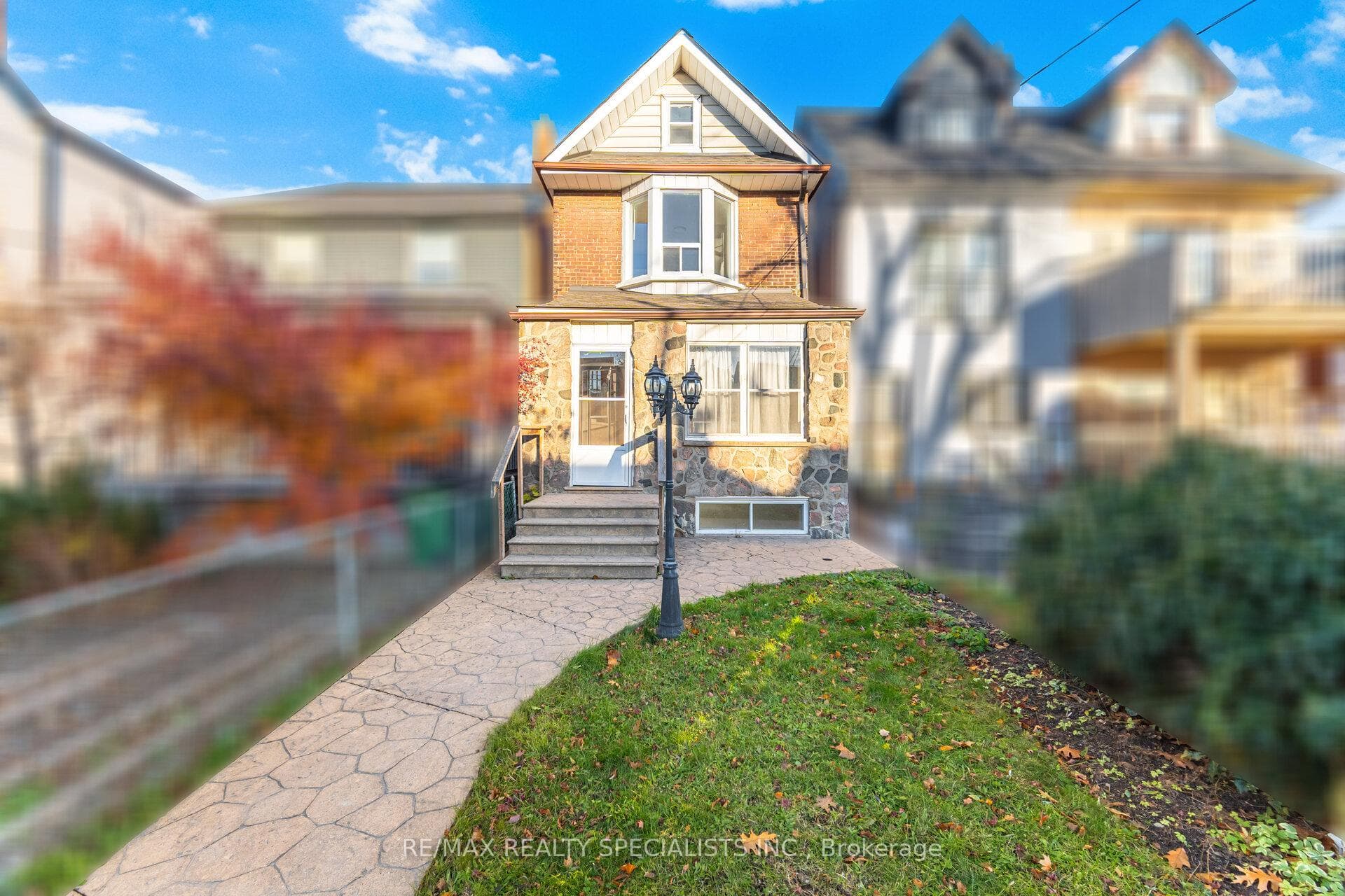 971 Saint Clarens Avenue, Keelesdale / Eglinton West, ON M6H 3X8 - Photo 1