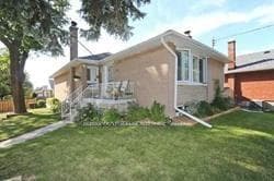 25 Arbutus Crescent Unit Lower, Dorset Park / Kennedy Park, ON M1P 1W8 - Photo 1