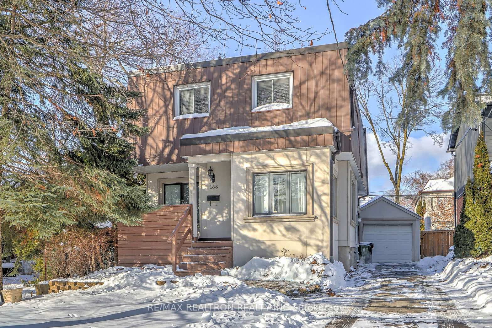 188 Maplehurst Avenue, Willowdale / Newtonbrook, ON M2N 3C2 - Photo 1