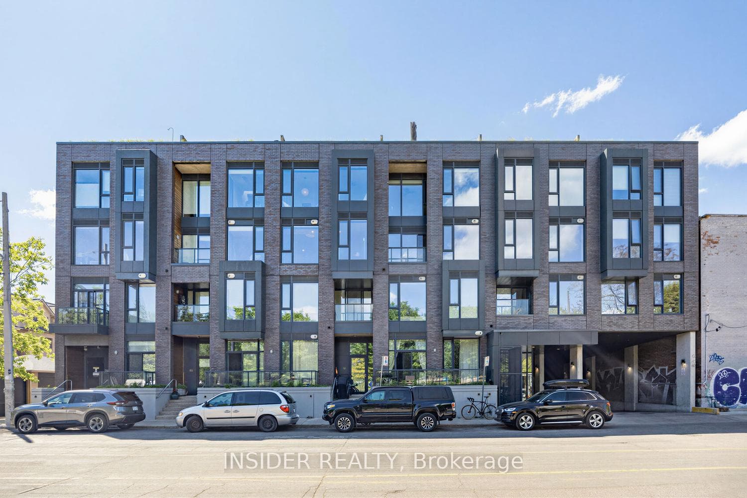 35 Wabash Avenue Unit 303, High Park / Junction / Roncesvalles