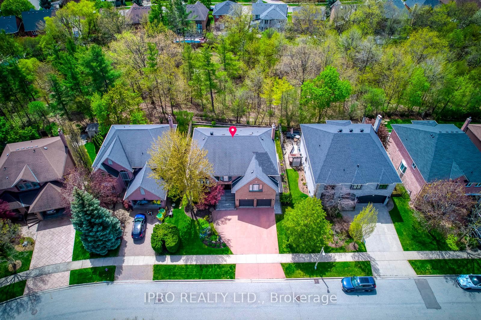 2044 Peak Place, Oakville