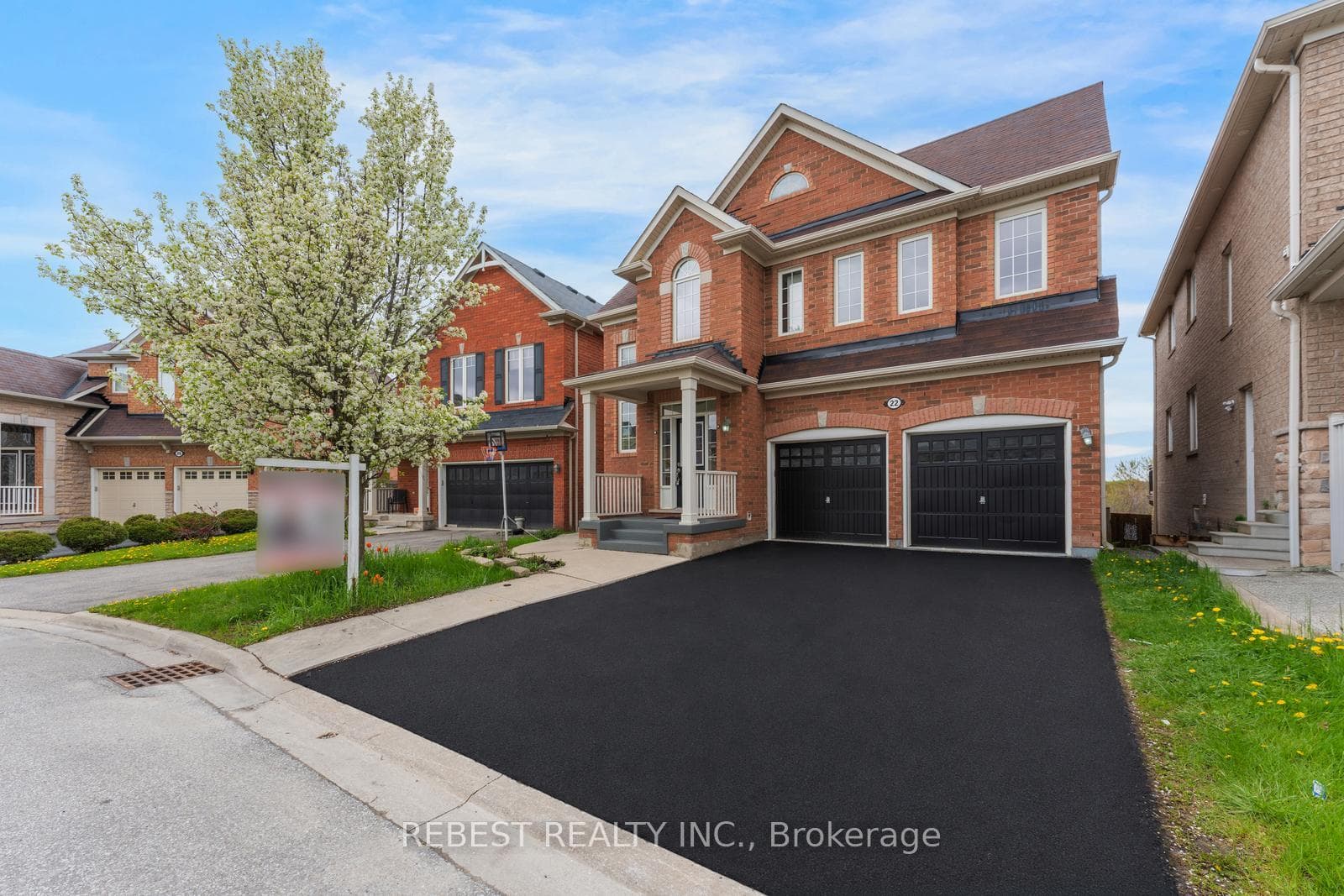 22 Birch Tree Trail, Brampton, ON L6P 3M8 - Photo 1