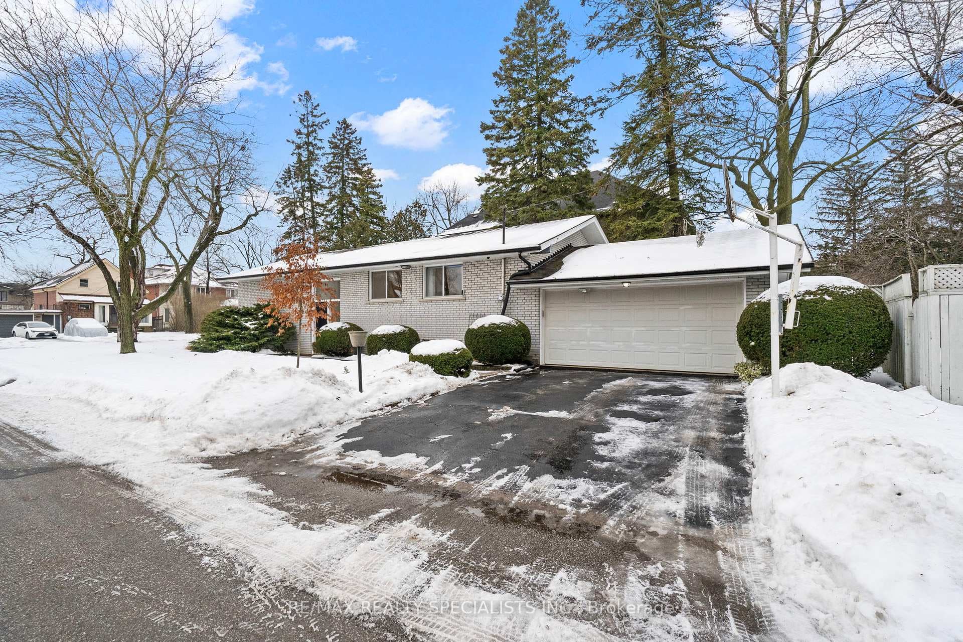 322 Parkview Avenue, Willowdale / Newtonbrook, ON M2N 3Z4 - Photo 1