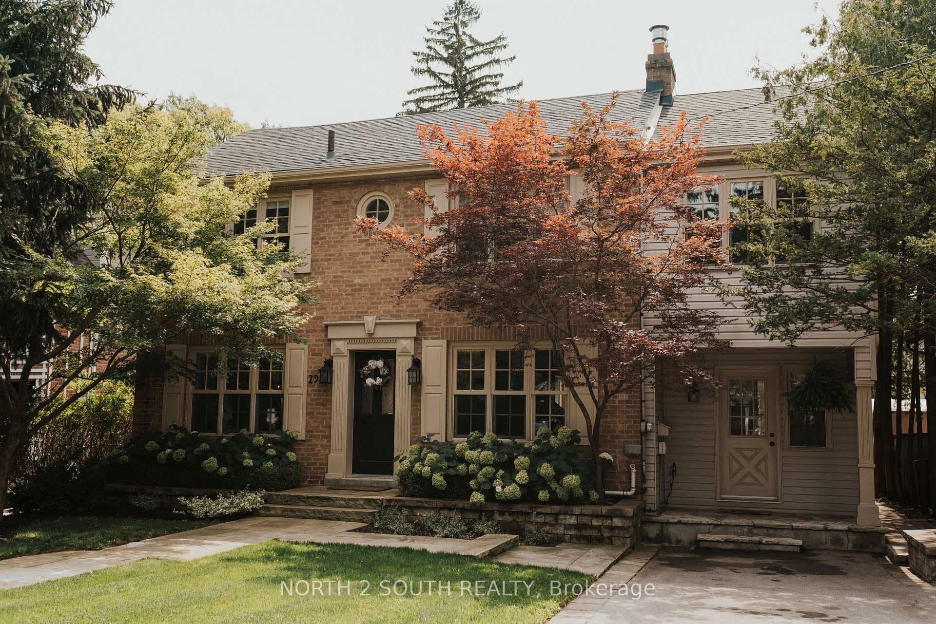 298 Douglas Avenue, Oakville