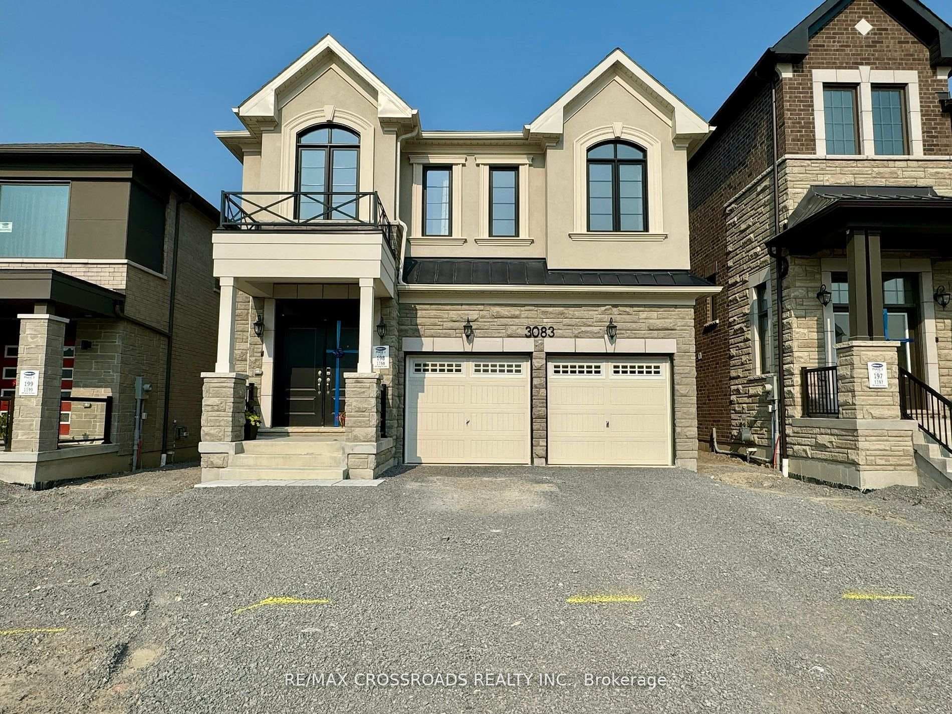 3083 Blazing Star Avenue Unit Main, Pickering, ON L1X 2R2 - Photo 1