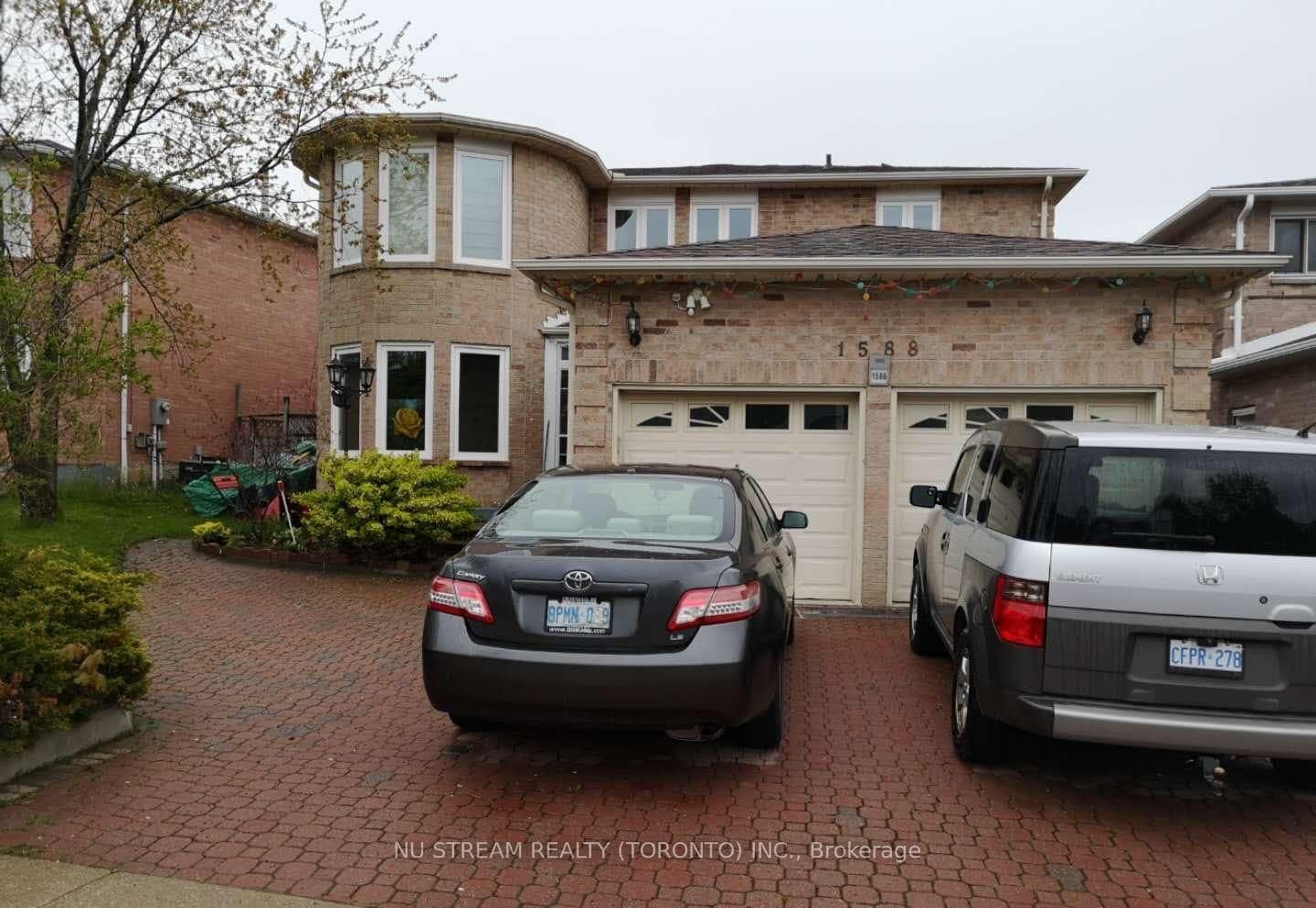 1588 Princelea Place Unit Lower, Mississauga, ON L5M 3P2 - Photo 1