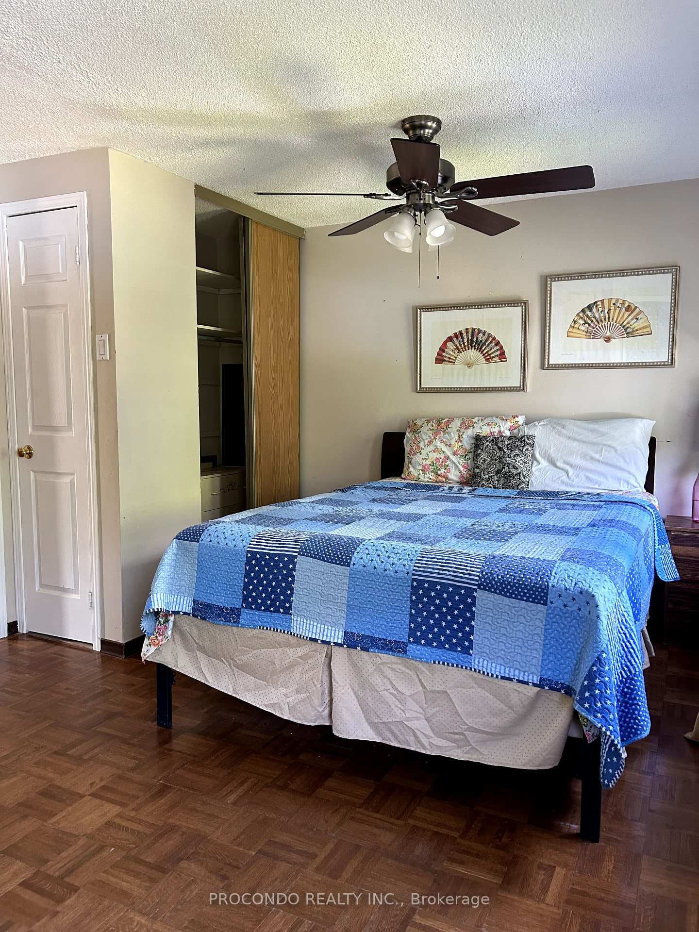 561 Ashprior Avenue Unit Room., Mississauga, ON L5R 3N2 - Photo 1