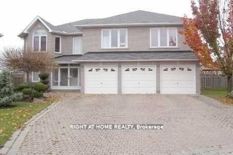 10 Fisico Court, Richmond Hill, ON L4B 3Z2 - Photo 1