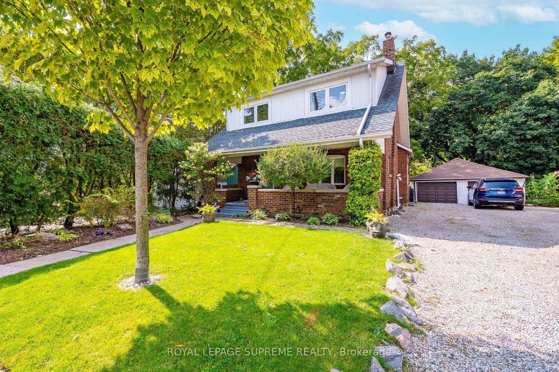 10 King Street Crescent, York / Weston, ON M9N 1K6 - Photo 1