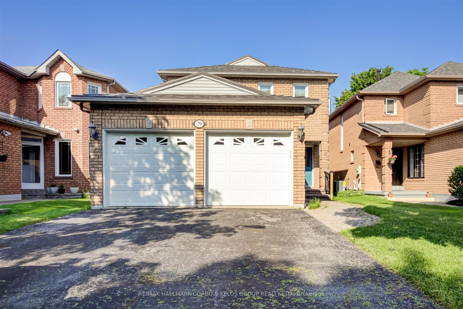 29 Forest Grove Drive, Whitby