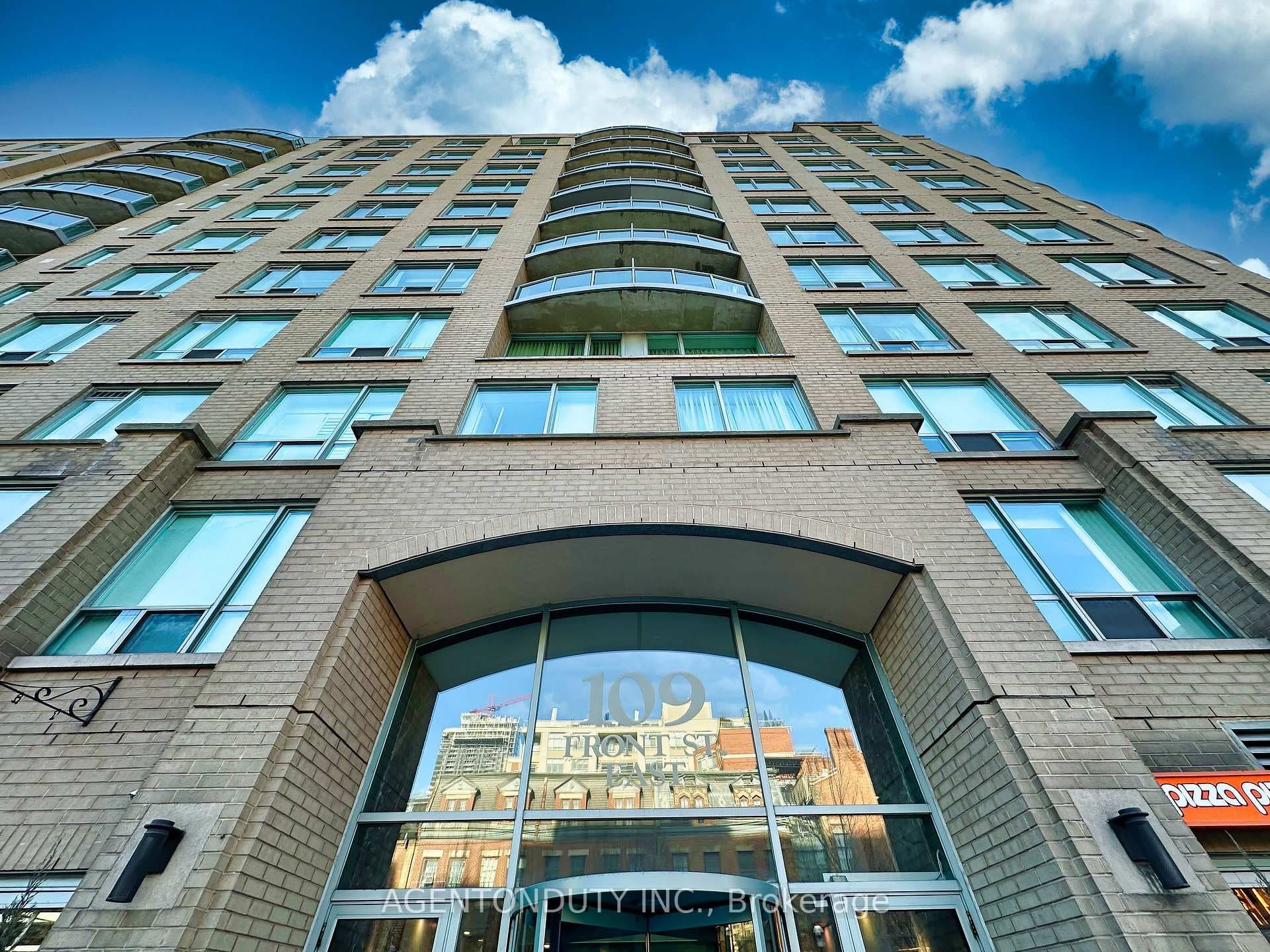 109 Front Street Unit 712, Regent Park / Cabbagetown / St. James Town, ON M5A 4P7 - Photo 1