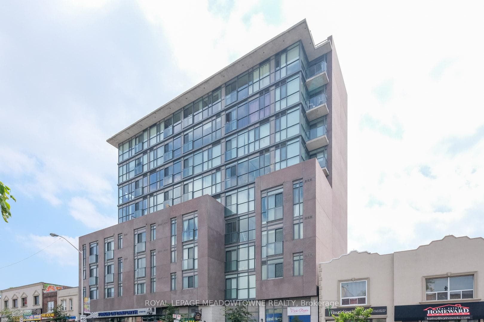 2055 Danforth Avenue Unit 903, The Beaches / Upper Beaches, ON M4C 1J8 - Photo 1