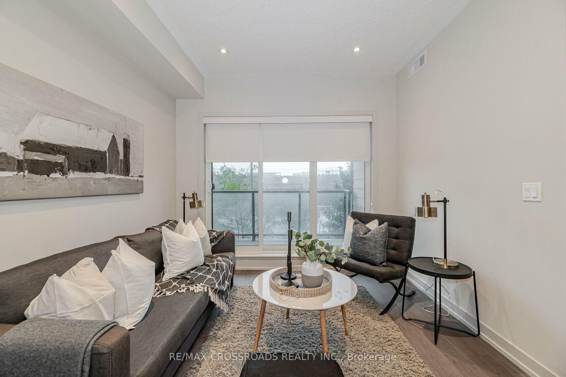 555 William Graham Drive Unit 215, Aurora, ON L4G 3H9 - Photo 1