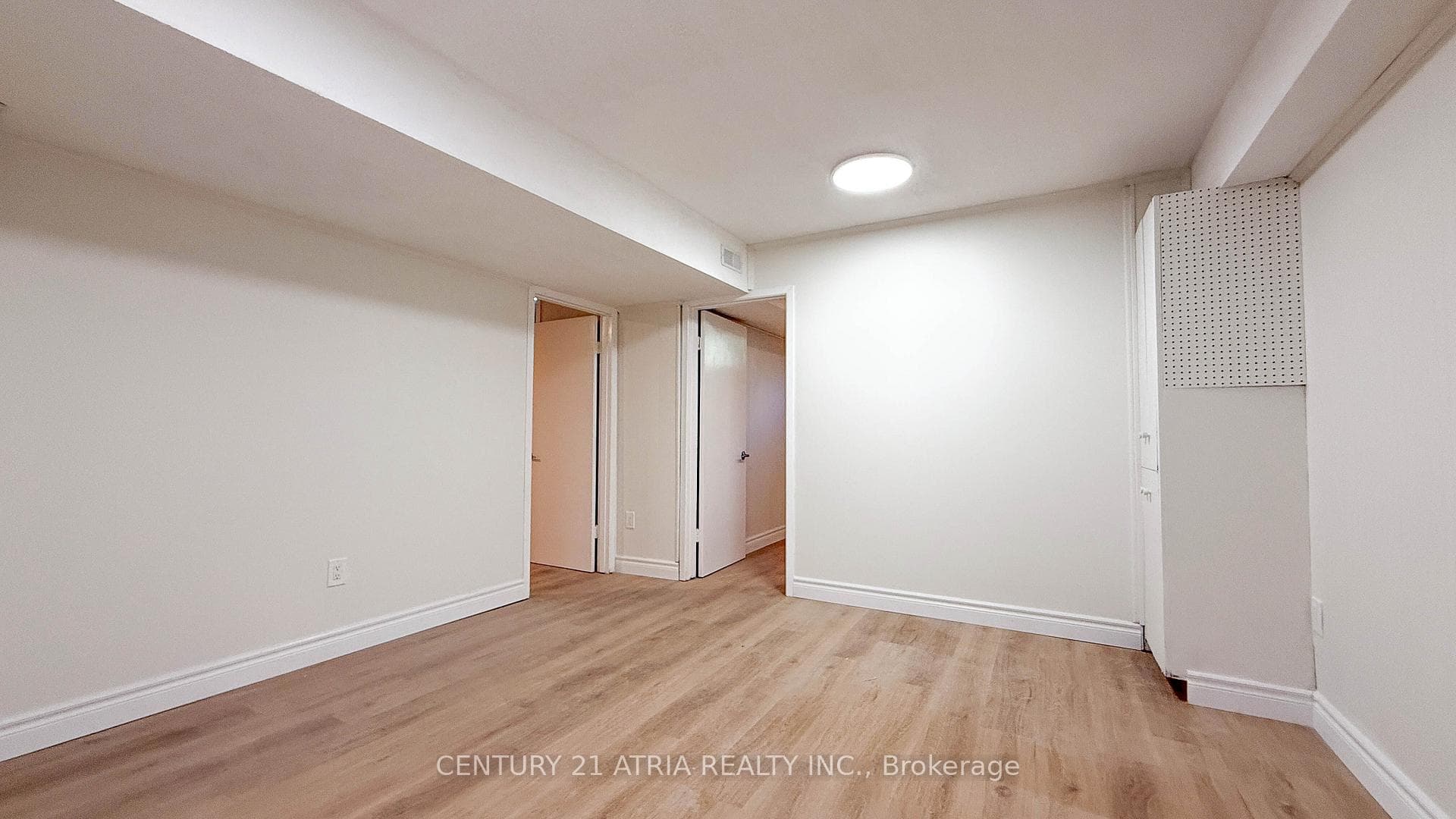 151 Fenn Avenue, Bridle Path / York Mills / Hoggs Hollow, ON M2P 1X8 - Photo 1