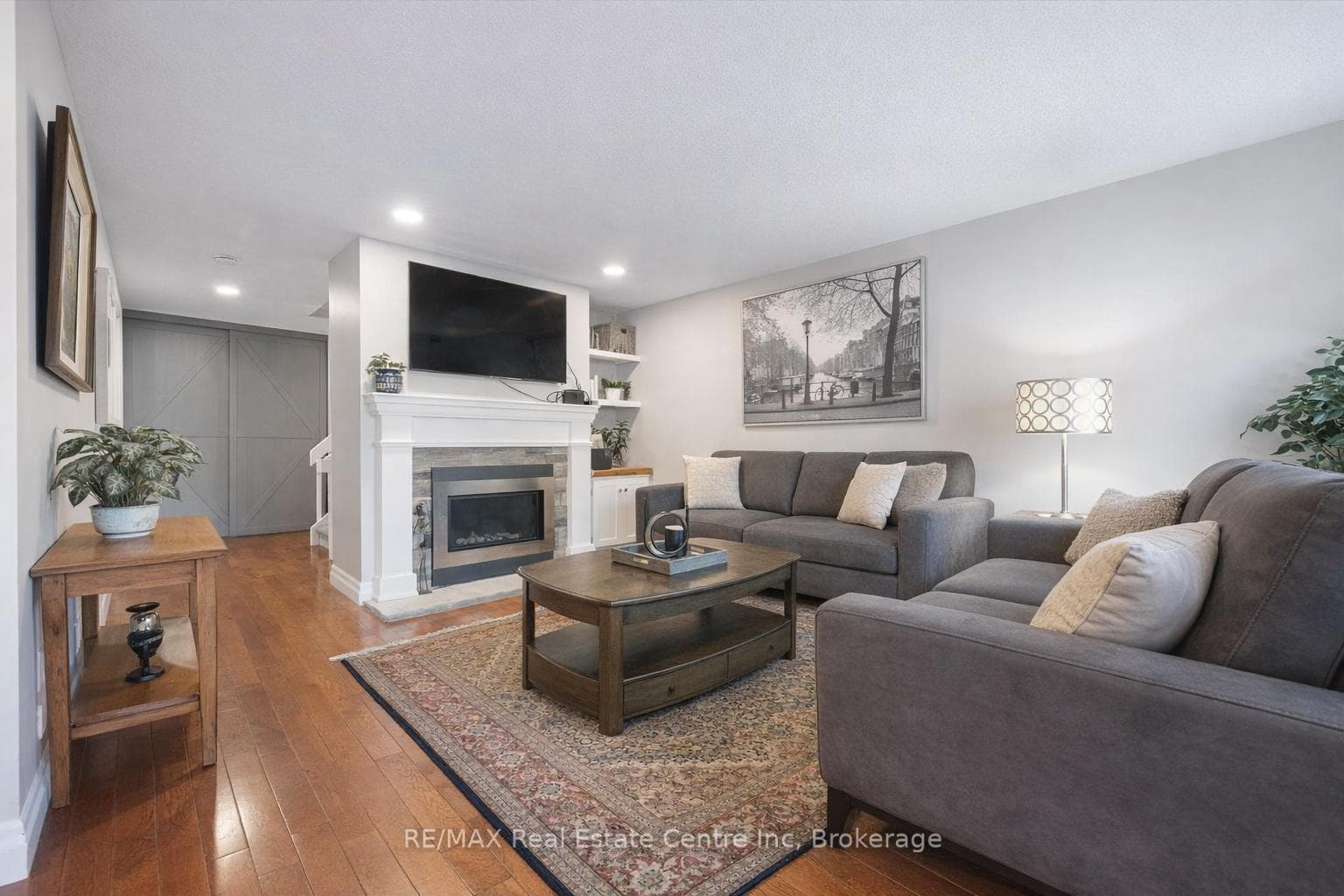 106 WOODLAWN Road Unit 3, Guelph