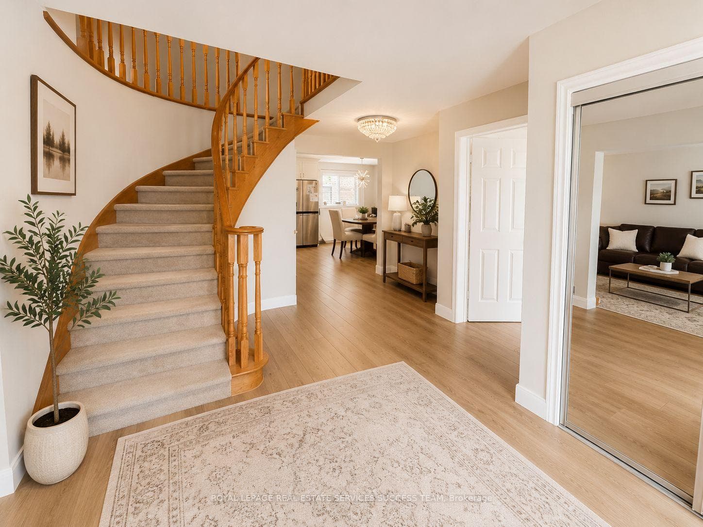 2360 Credit Valley Road, Mississauga, ON L5M 4C9 - Photo 1