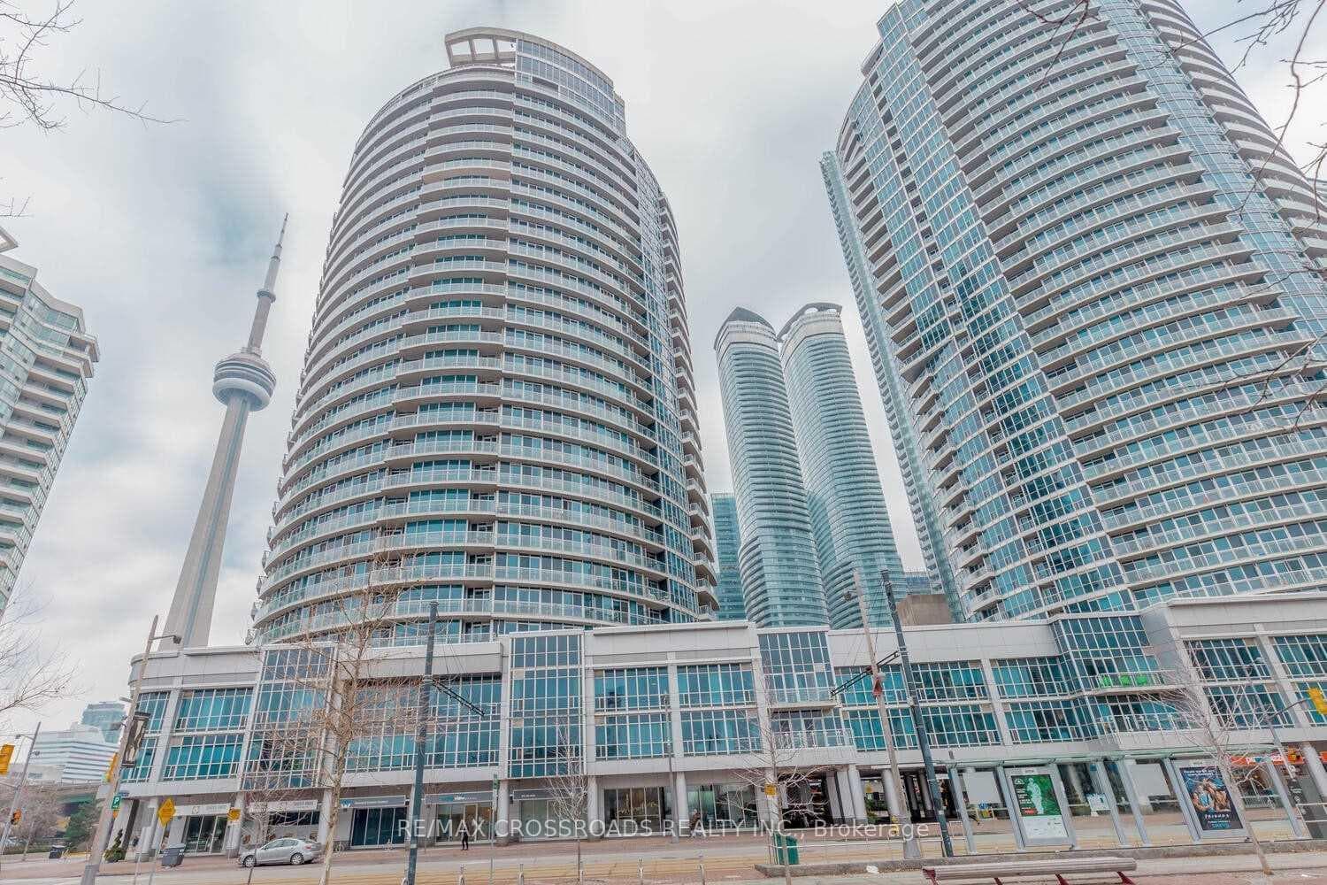 218 Queens Quay Unit 2601, Downtown Toronto / Waterfront, ON M5J 2Y6 - Photo 1