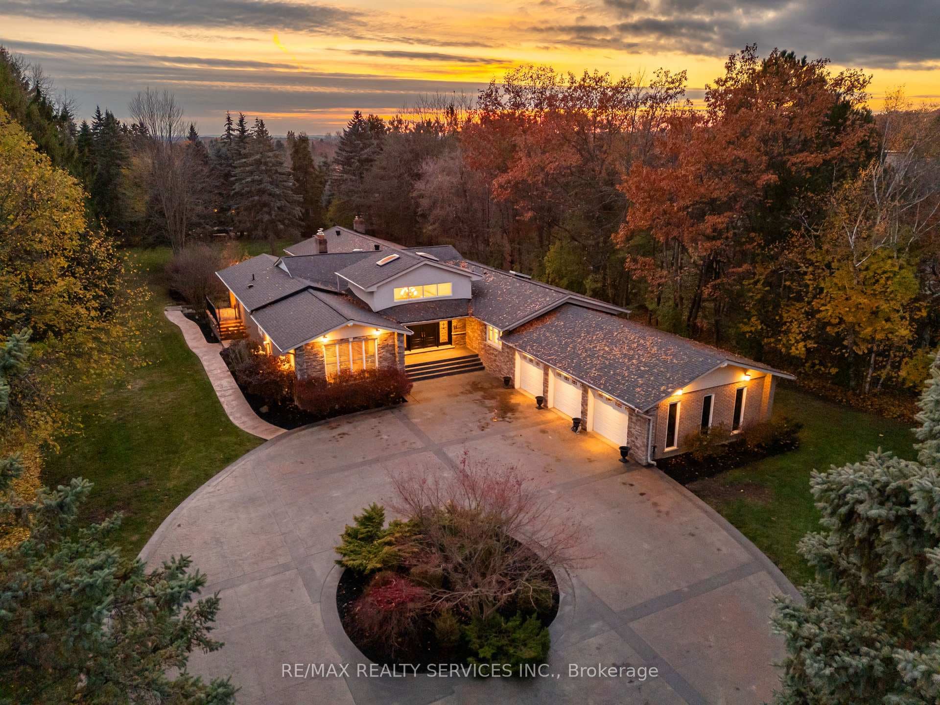 546 Conservation Drive, Brampton, ON L6Z 0B8 - Photo 1