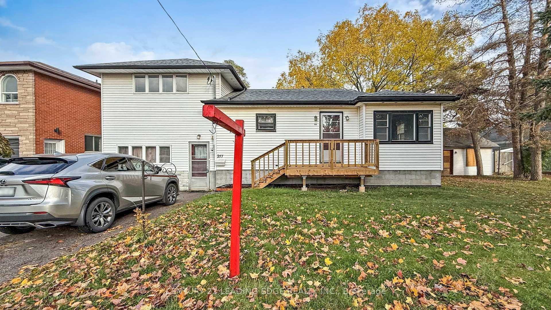 277 Gibbons Street, Oshawa, ON L1J 4Y5 - Photo 1