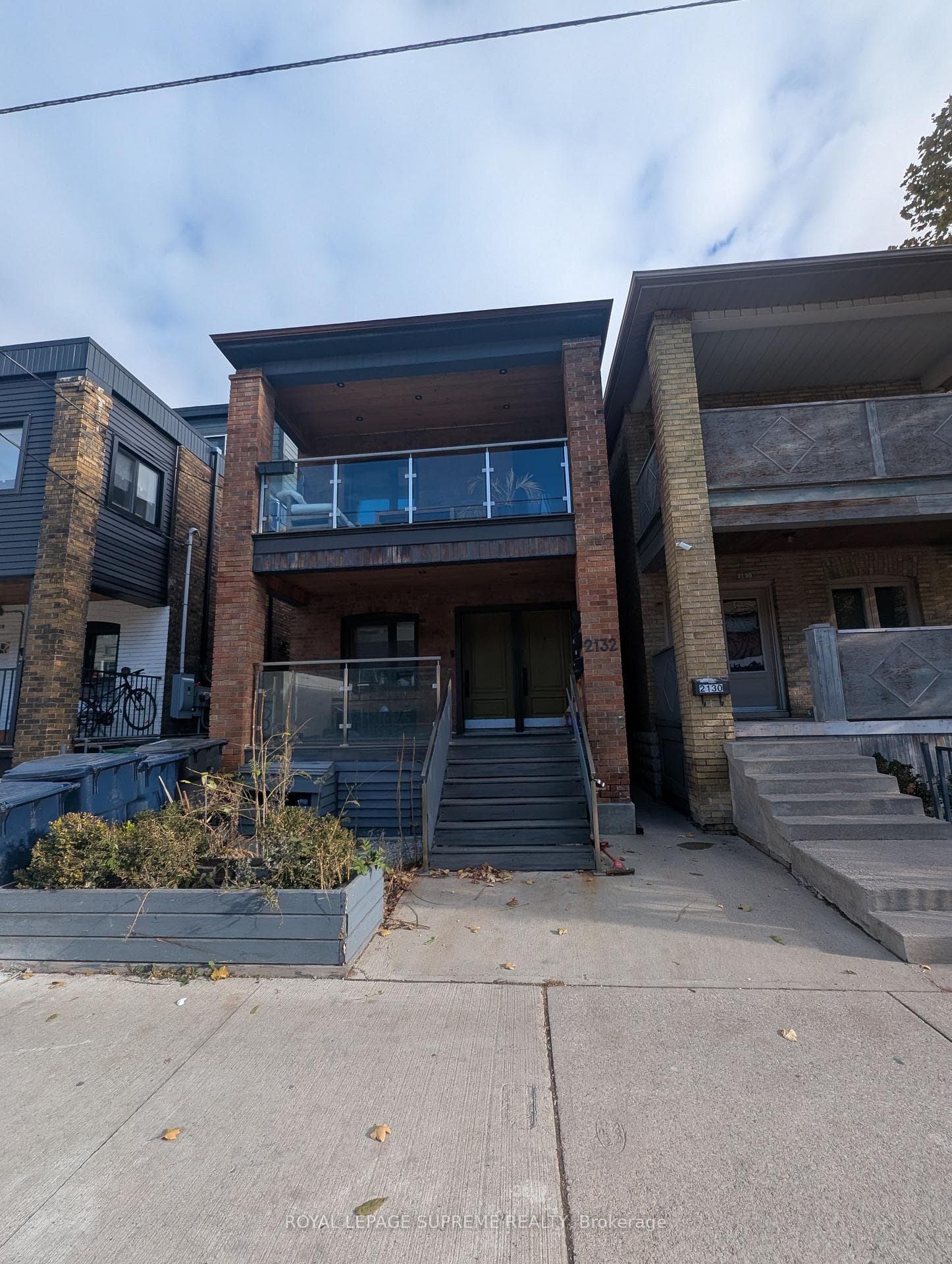 2132 Dundas Street Unit Lower, High Park / Junction / Roncesvalles, ON M6R 1X2 - Photo 1