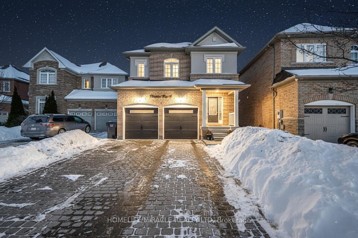 4 Templeton Court, Brampton