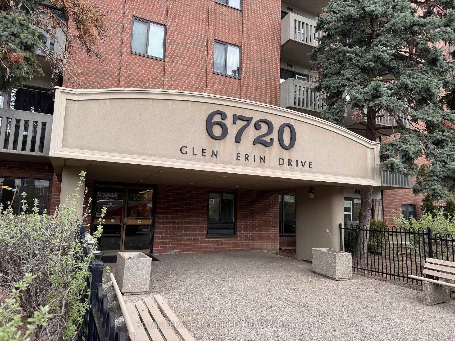6720 Glen Erin Drive Unit G5, Mississauga, ON L5N 3K8 - Photo 1