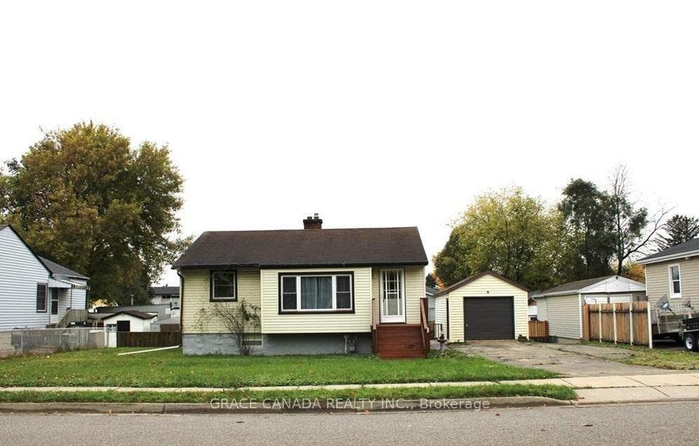 22 BROADVIEW Avenue, Cambridge, ON N1R 3V7 - Photo 1