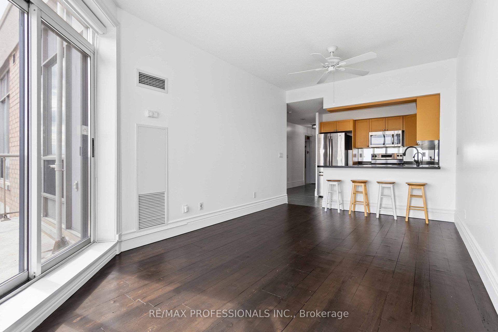 1150 Parkwest Place Unit PH07, Mississauga, ON L5E 3K4 - Photo 1