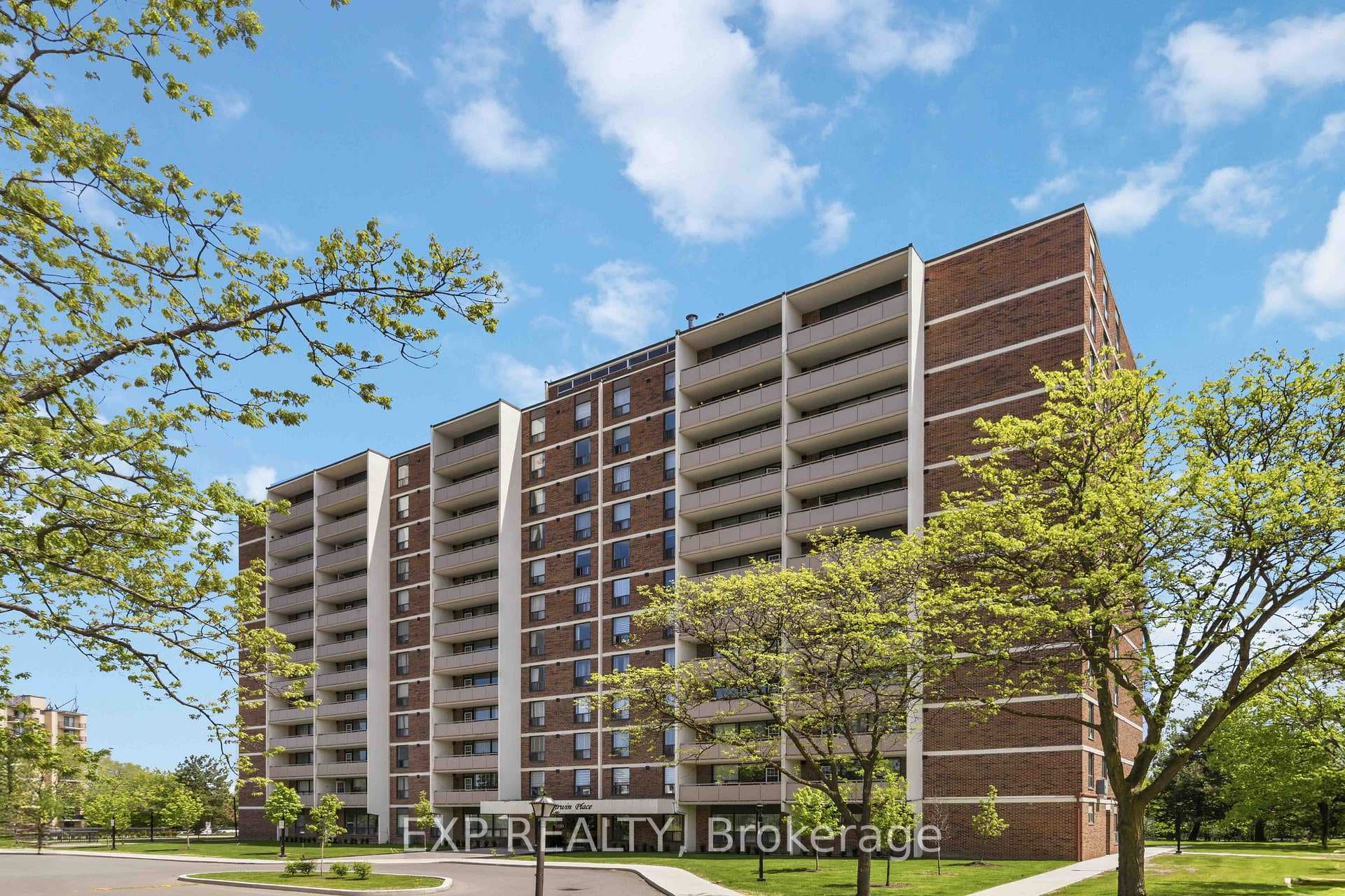 3120 Kirwin Avenue Unit 509, Mississauga, ON L5A 3R2 - Photo 1