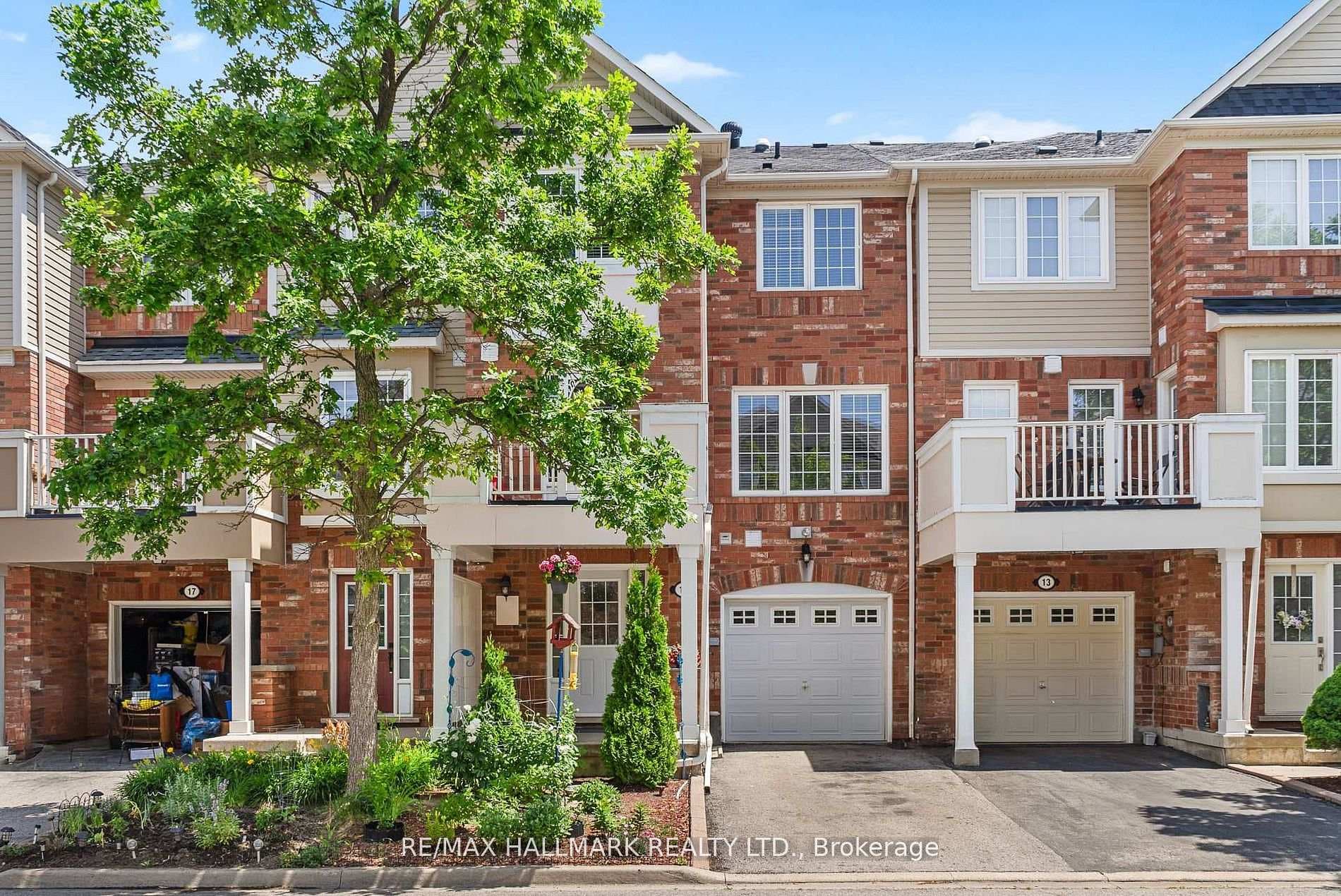 15 Snowgoose Terrace, Scarborough (Morningside / West Hill), ON M1B 0A9 - Photo 1