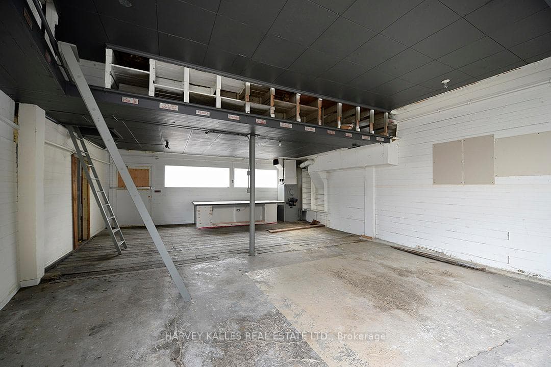 792 Ossington Avenue Unit Rear, Bloor West Village / Swansea, ON M6G 3V1 - Photo 1
