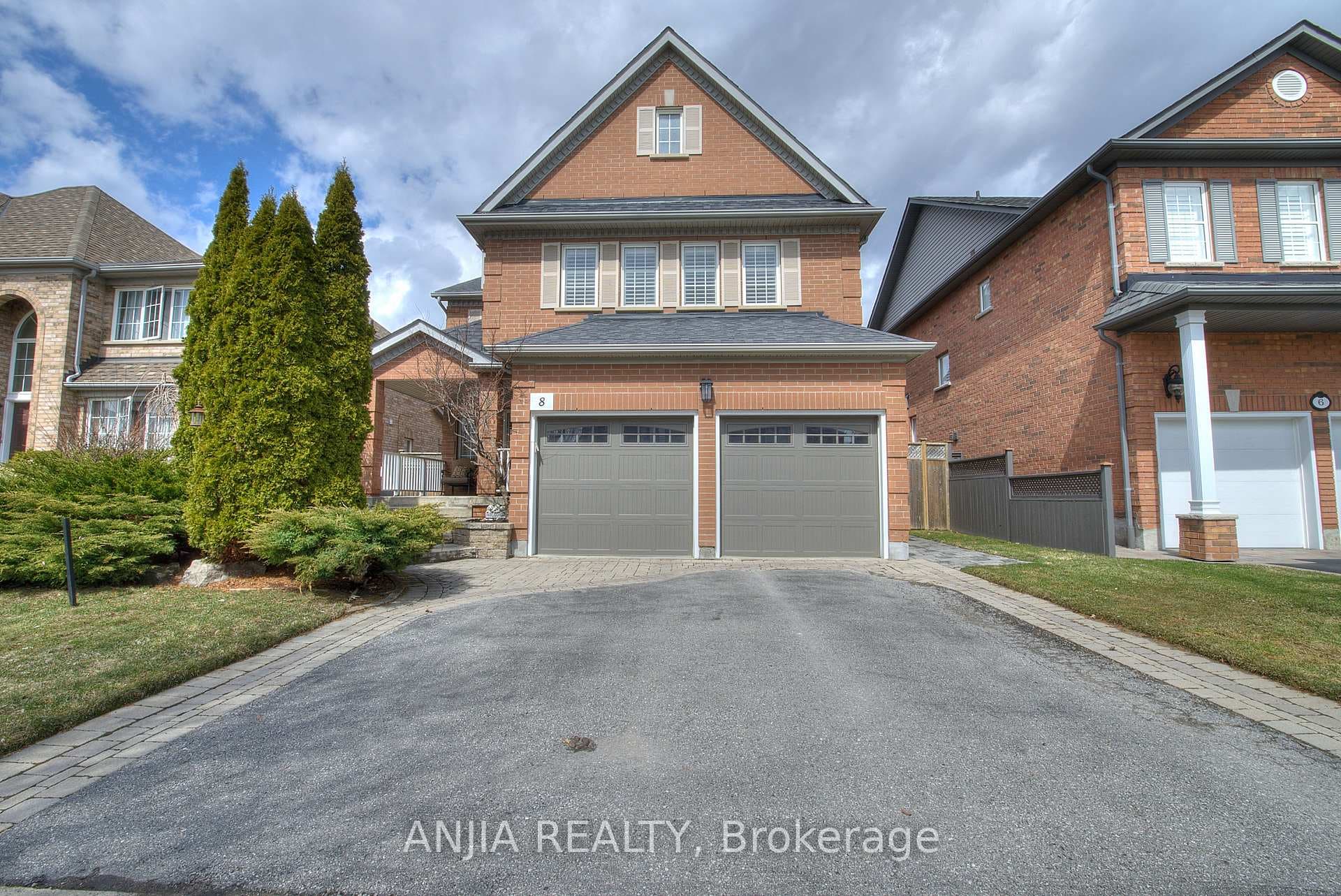 8 Twin Streams Road, Whitby, ON L1P 1P1 - Photo 1