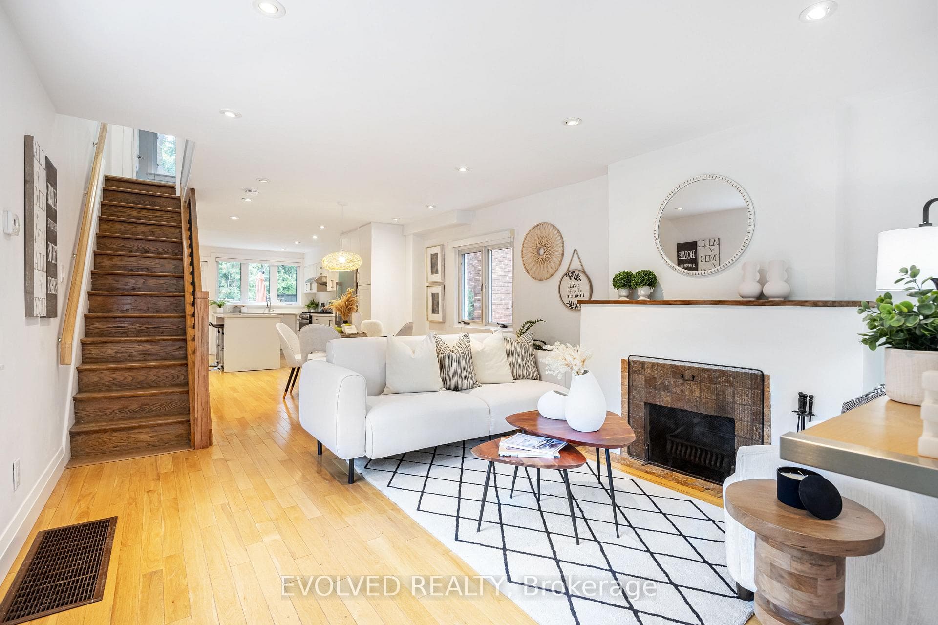 123 Kenilworth Avenue, The Beaches / Upper Beaches, ON M4L 3S7 - Photo 1