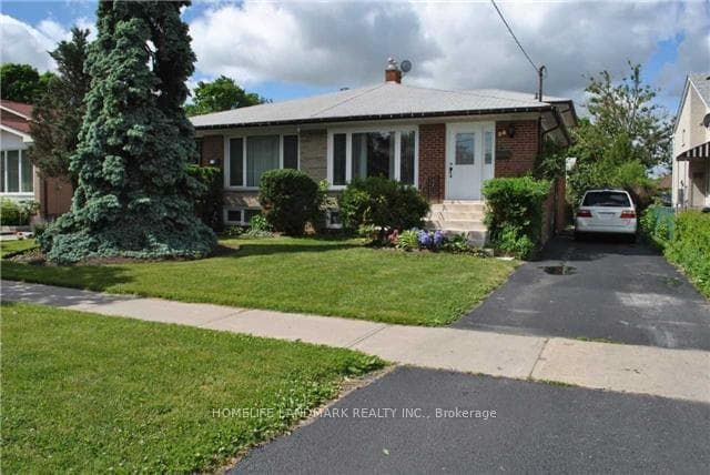 28 Roywood Drive, Don Mills / Parkwoods / Victoria Village, ON M3A 2C6 - Photo 1