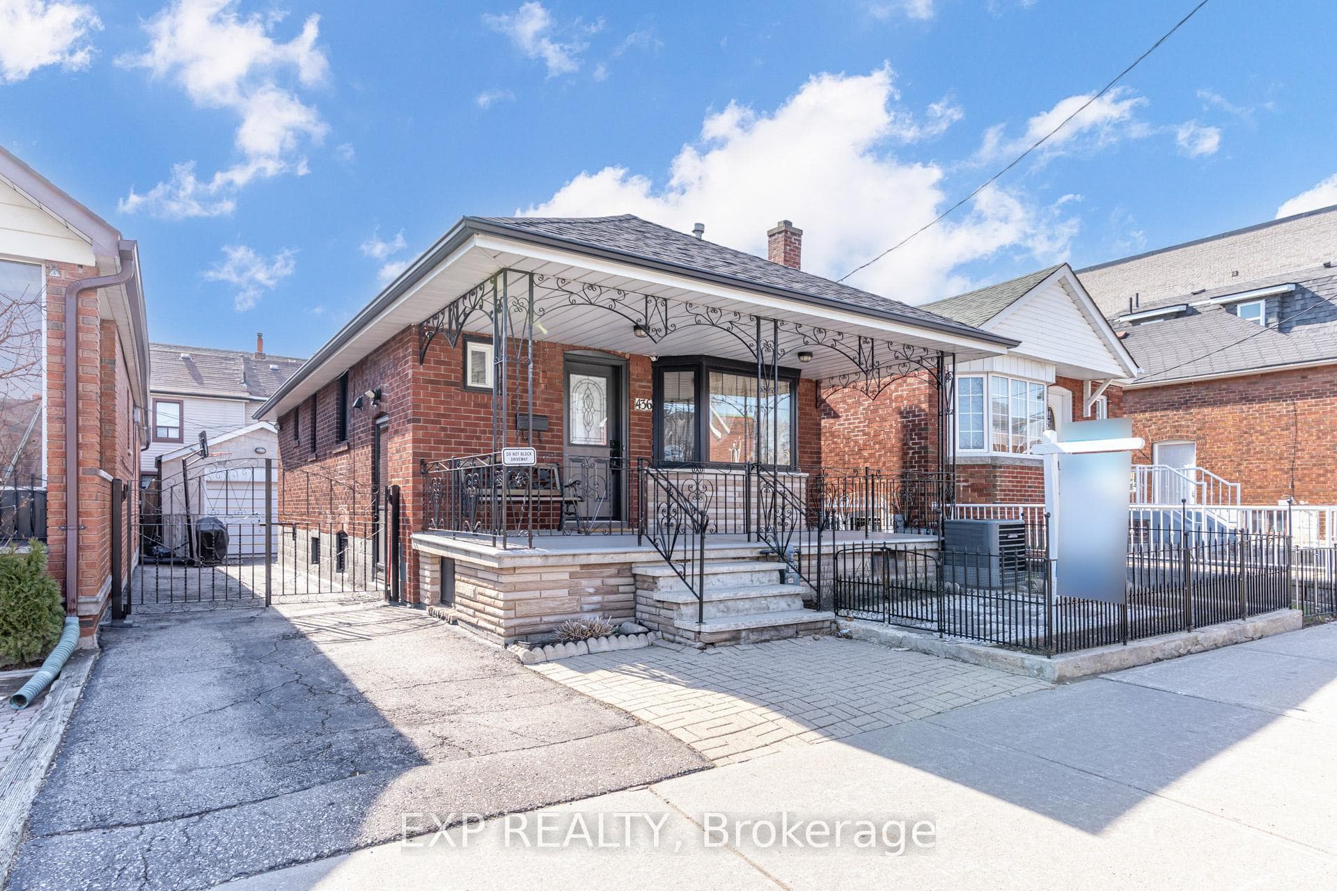 436 Oakwood Avenue, Forest Hill / Deer Park, ON M6E 2W5 - Photo 1