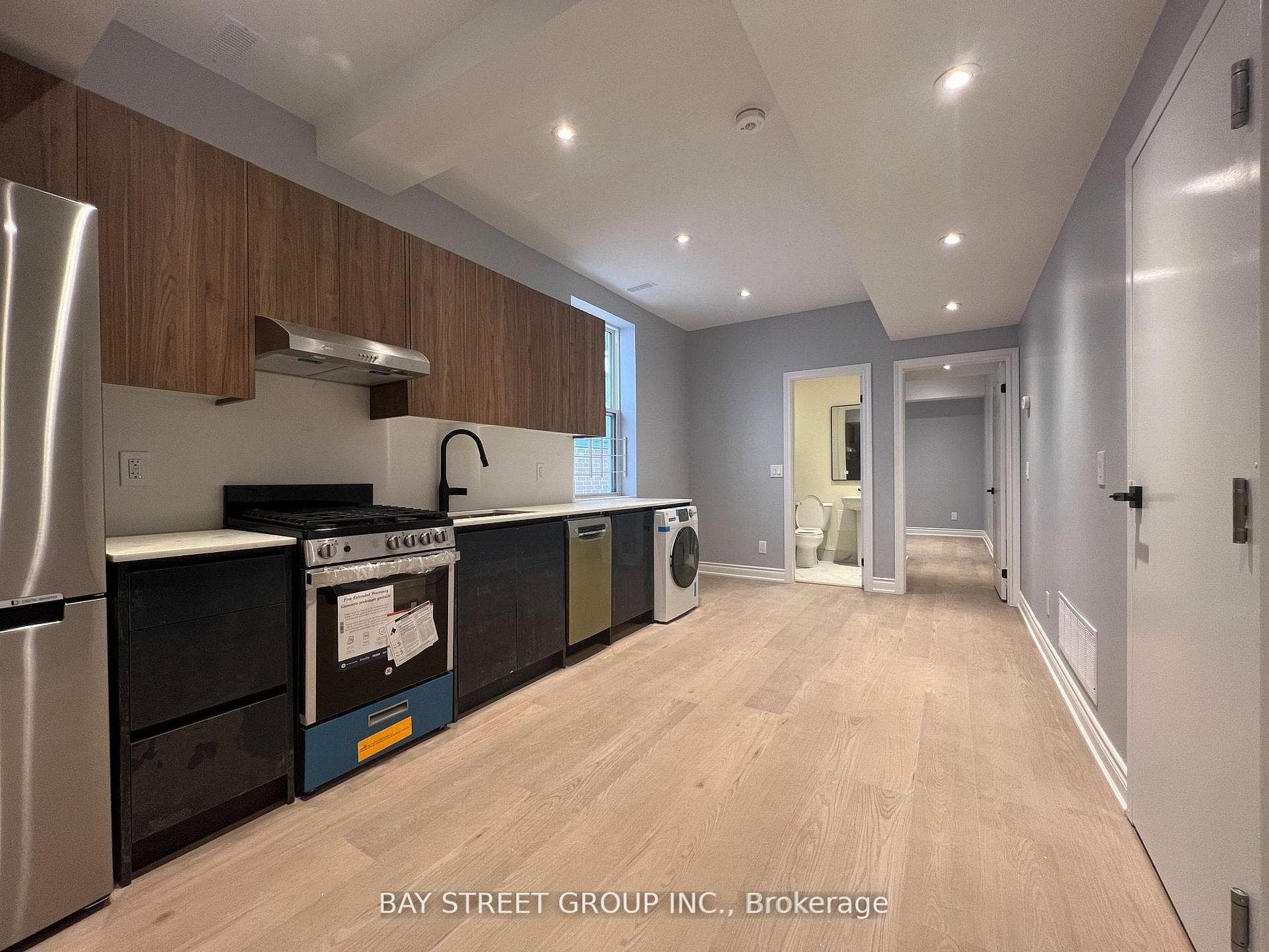 2386 Lake Shore Boulevard Unit 203, Liberty Village / Parkdale / South Parkdale, ON M8V 1C3 - Photo 1