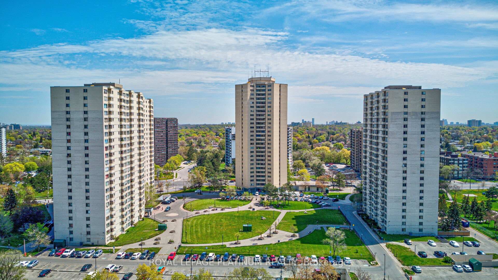 330 Dixon Road Unit 408, Etobicoke (Kingsview Village / Humber Heights), ON M9R 1S9 - Photo 1
