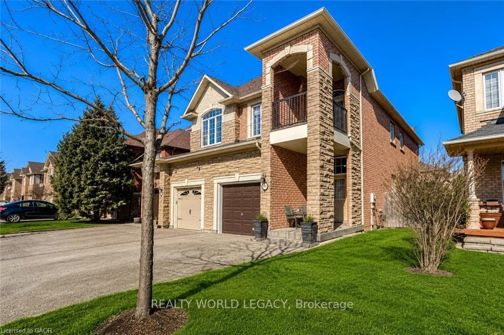 2313 Newcastle Crescent, Oakville