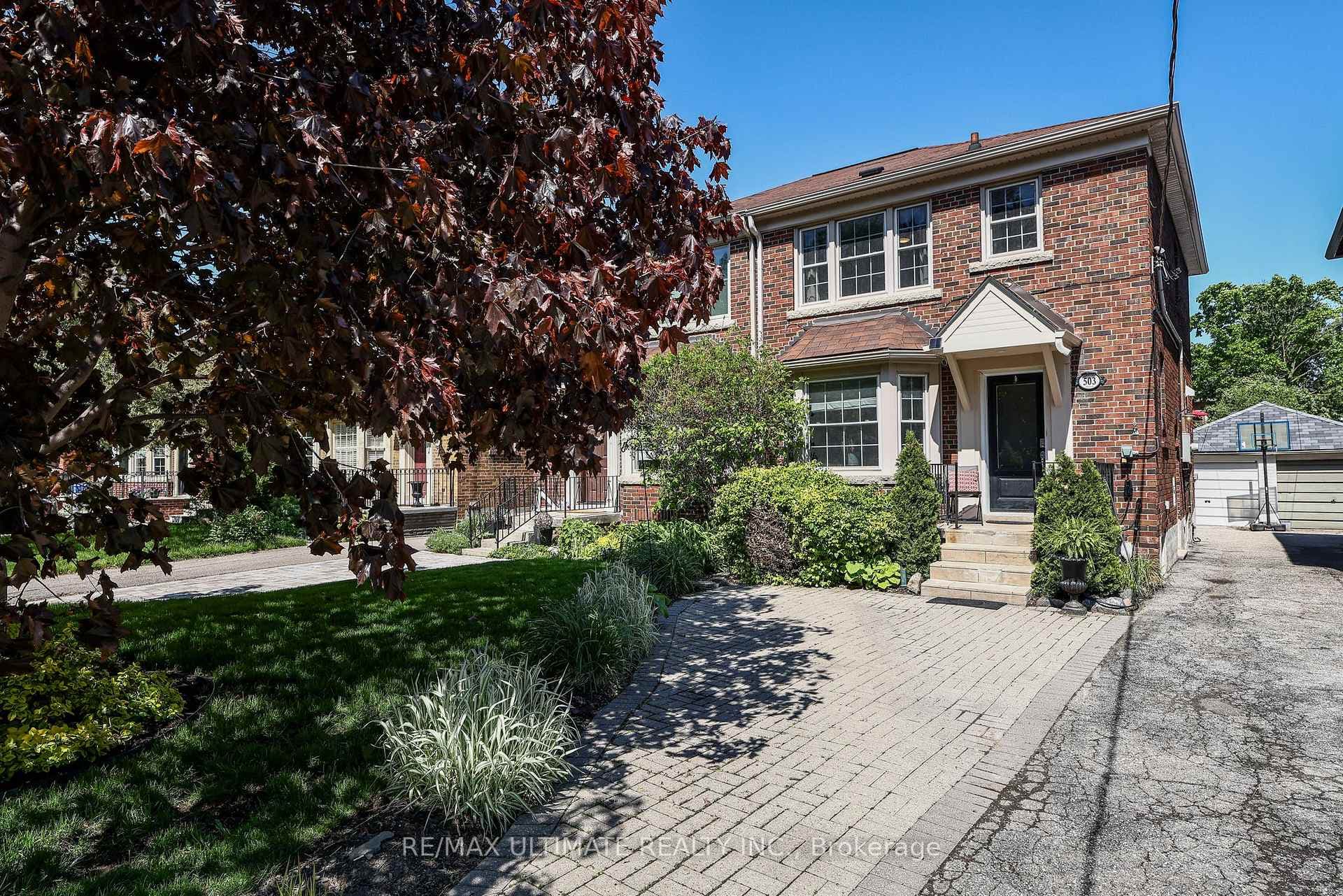 503 Sutherland Drive, Flemingdon Park / Don Mills, ON M4G 1K9 - Photo 1