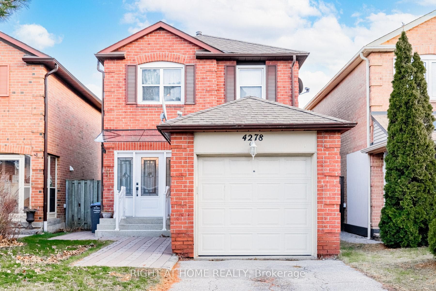 4278 Sawmill Valley Drive, Mississauga, ON L5L 3M9 - Photo 1
