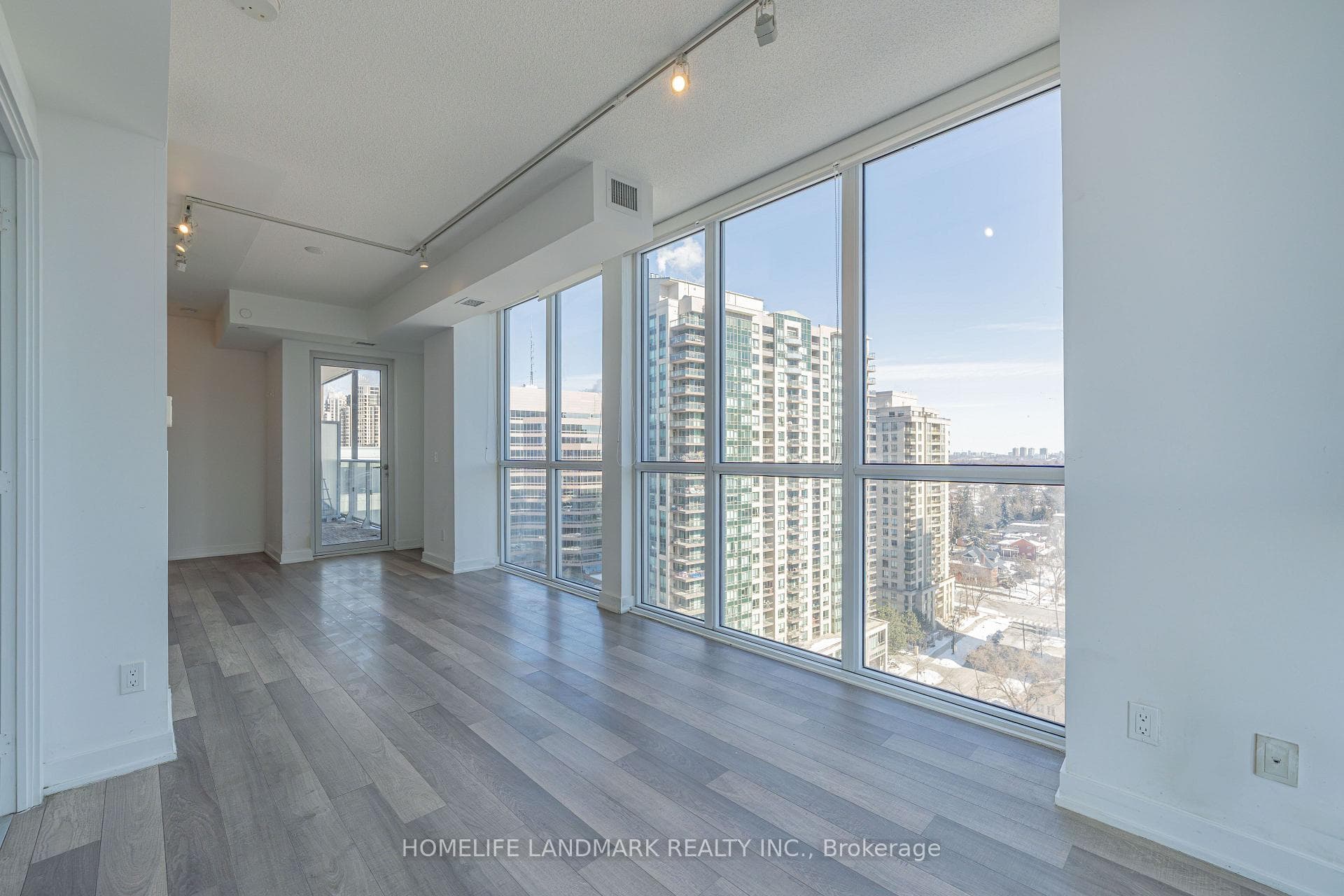 5180 Yonge Street Unit 1207, Thornhill / Willowdale, ON M2N 0K5 - Photo 1
