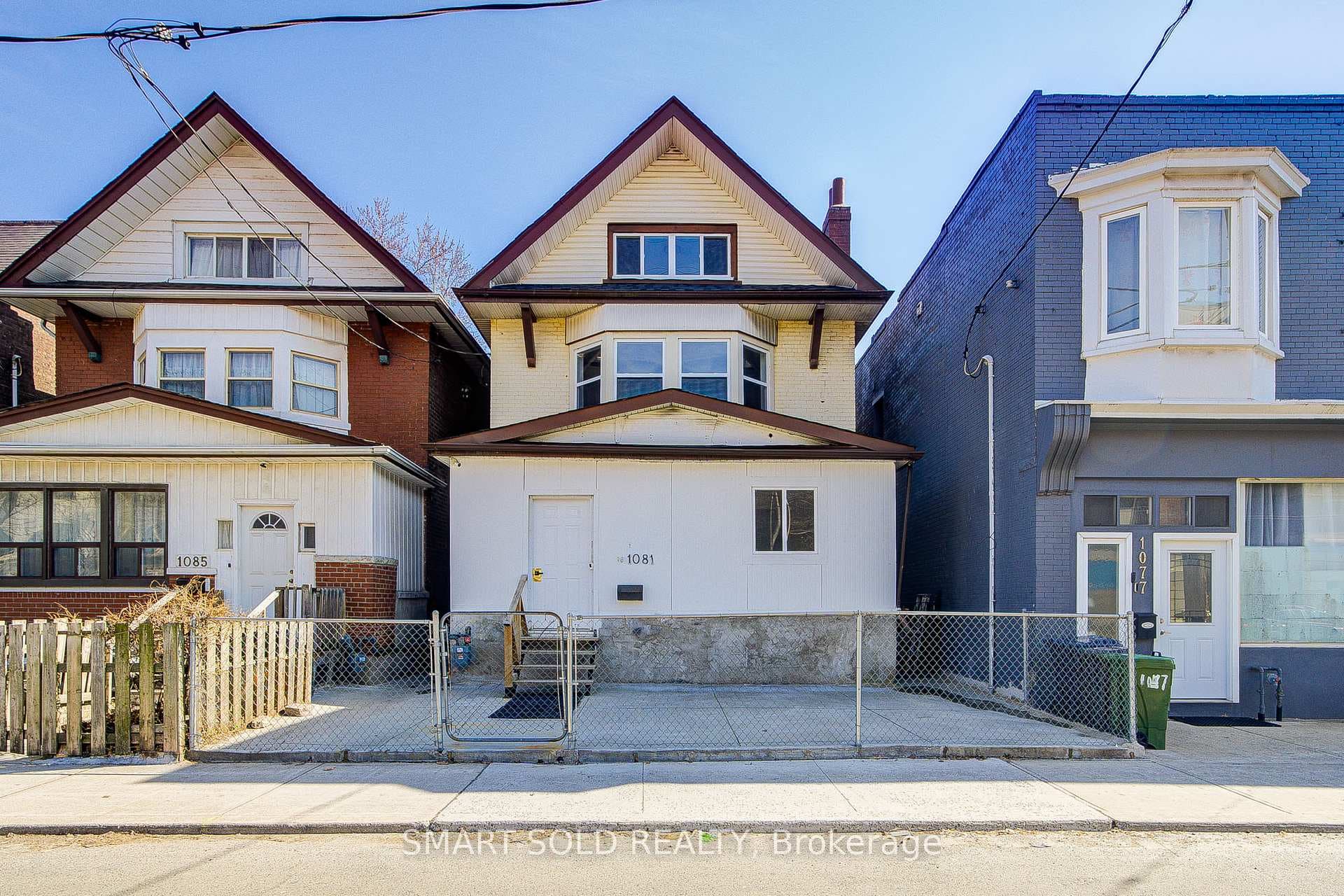 1081 Gerrard Street, Riverdale / Leslieville, ON M4M 1Z9 - Photo 1